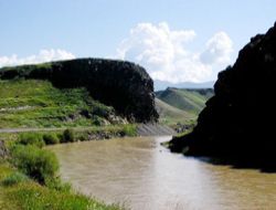 Aras nehri'nde bir erkek cesedi bulundu!..